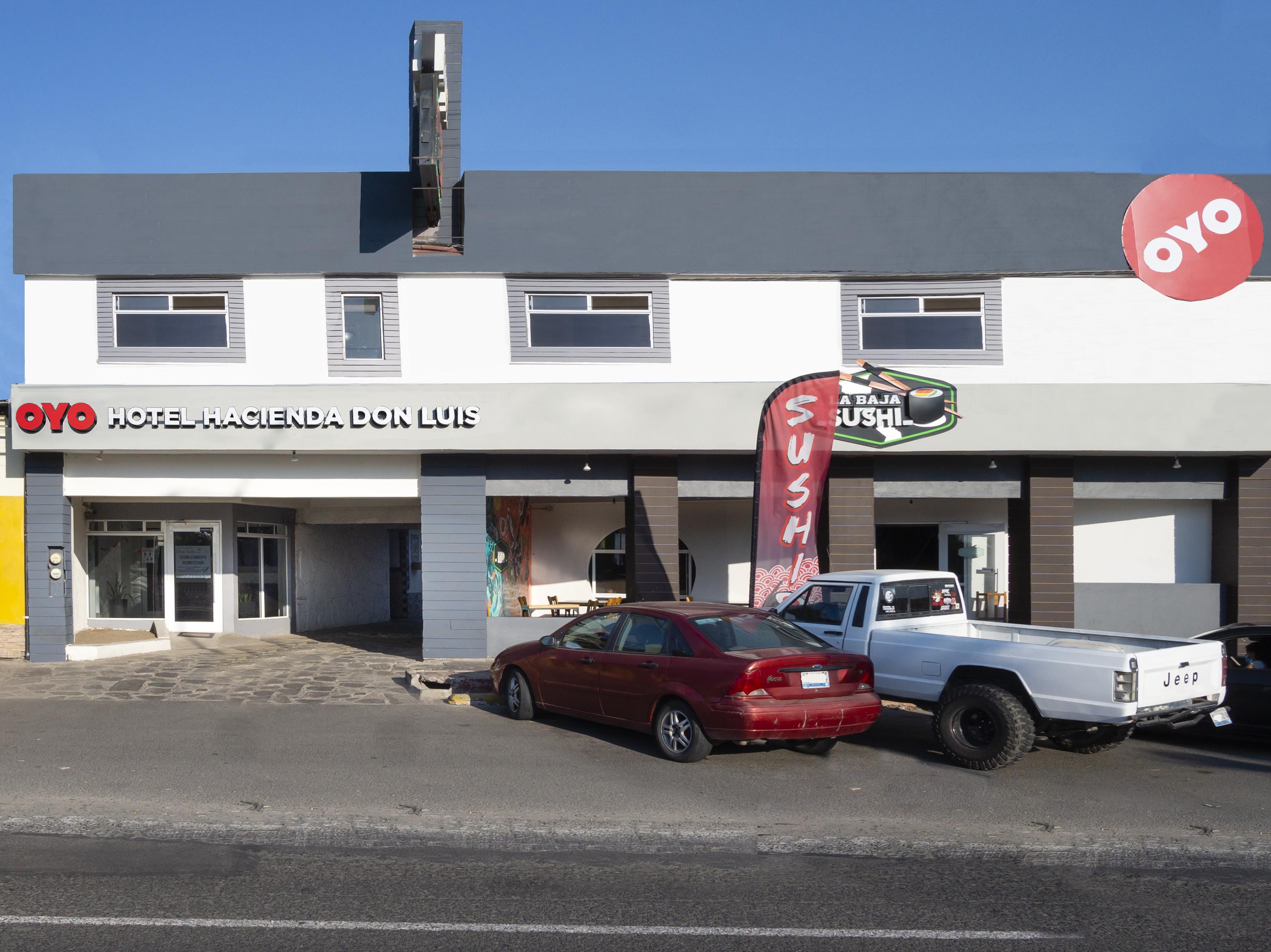 Oyo Hotel Hacienda Don Luis, Rosarito Kültér fotó OYO in Quebec, Canada